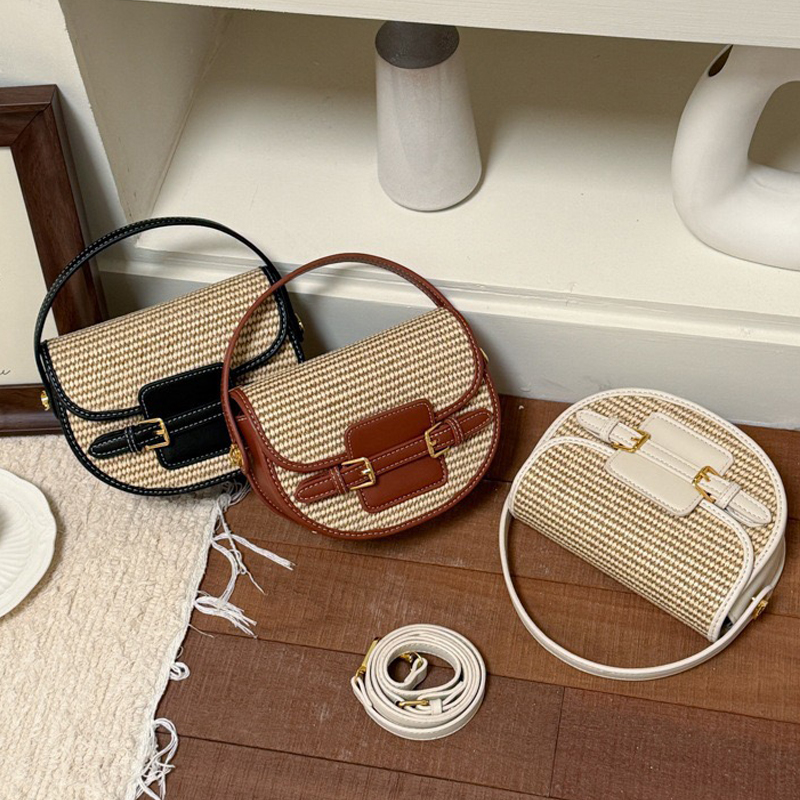 Mini torebki typu saddle bag w – Luxury Bags Leather recenzja i cena